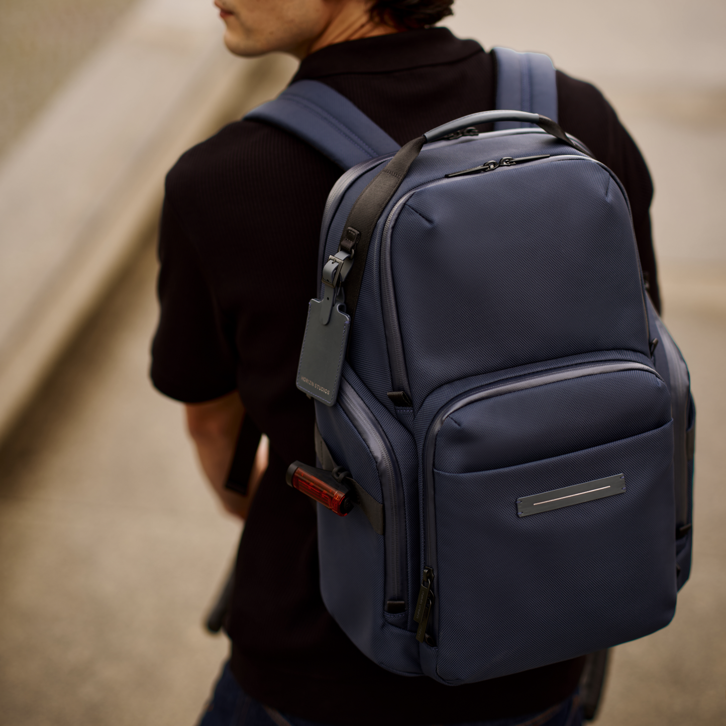 Midtown Backpack / All Black / High-end Nylon