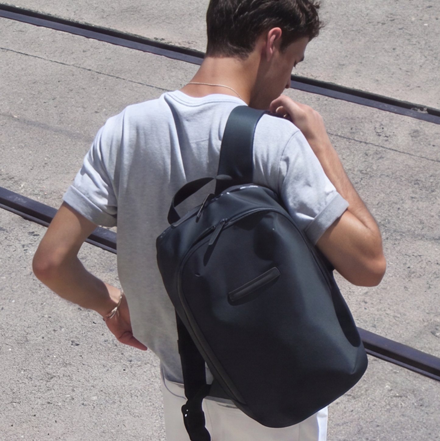 Gion Backpack Pro / Dark Olive / Recycled Nylon / Size M