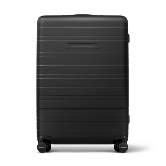 H7 / All Black / Premium Hard Shell / Check-In Size L / Essential