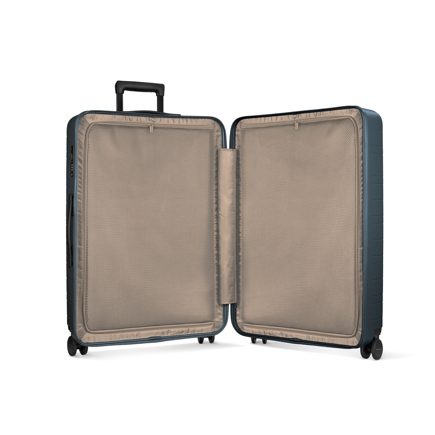 H7 GO Koffer Innenansicht mit Raumtrenner und Netzfächern