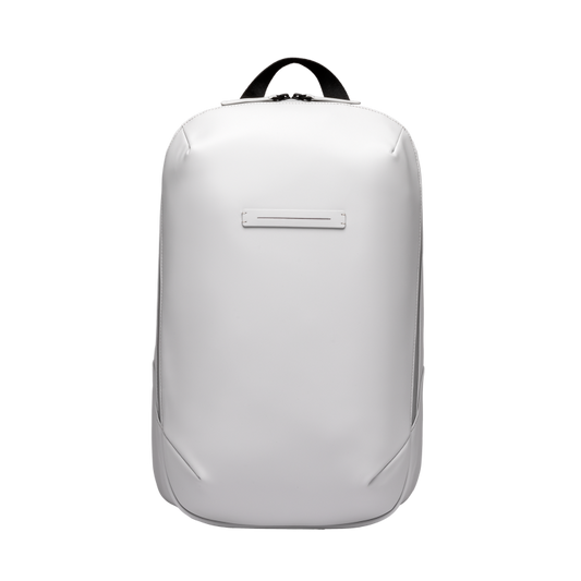 Gion Rucksack Essential Light Quartz Grau Vorderseite - Wasserabweisend Vegan Ergonomisch - Horizn Studios