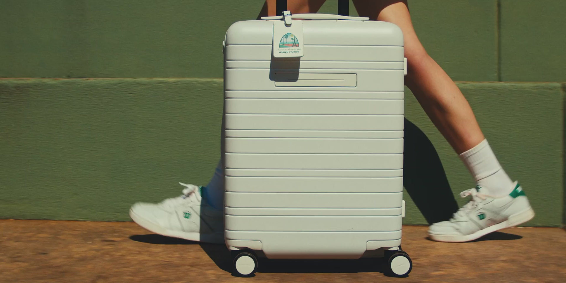 Luxury Travel Luggage & Travel Accessories | Horizn Studios