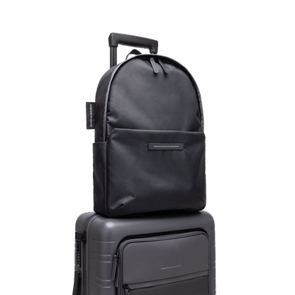 Shibuya Daypack / Black / Grey Lavender / rPET Ripstop / Size M