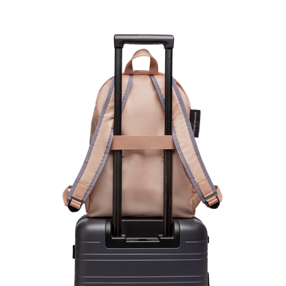 Daypack Medium Beige Rosa Trolley Rückseite - Horizn Studios