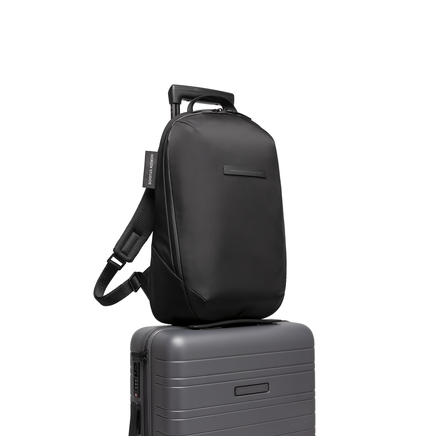 Gion Backpack Light / All Black / Recycled Nylon / Size M