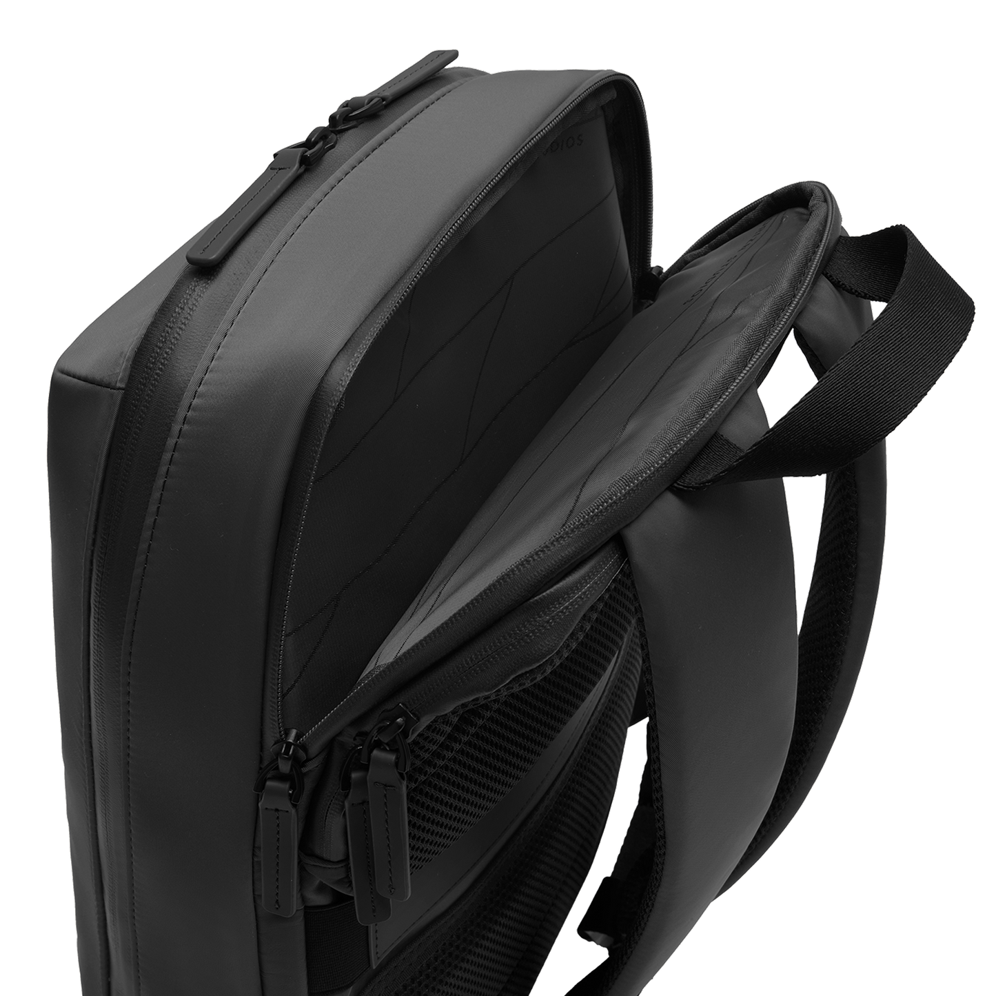 Gion Backpack Pro / All Black / Recycled Nylon / Size M