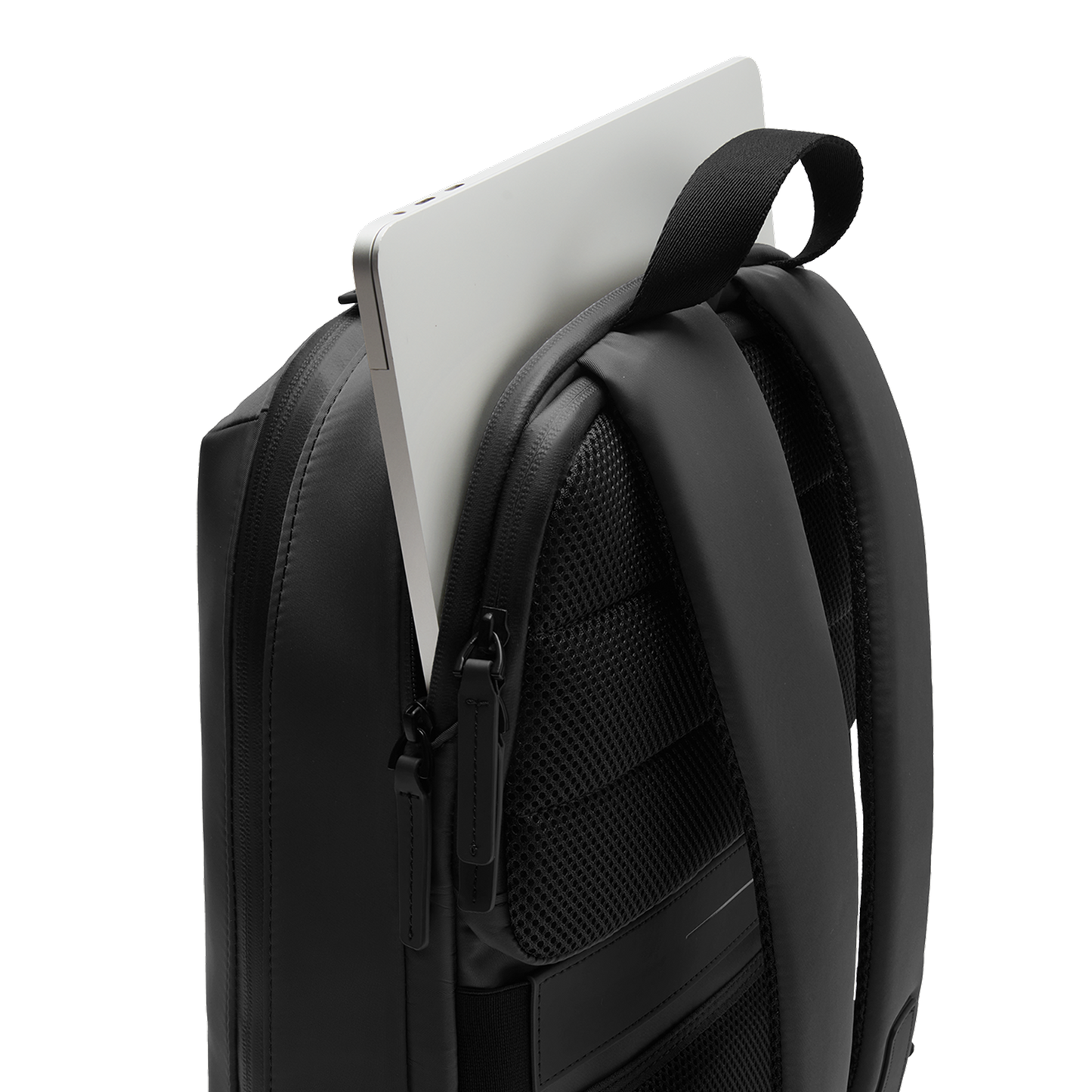 Gion Backpack Pro / All Black / Recycled Nylon / Size M