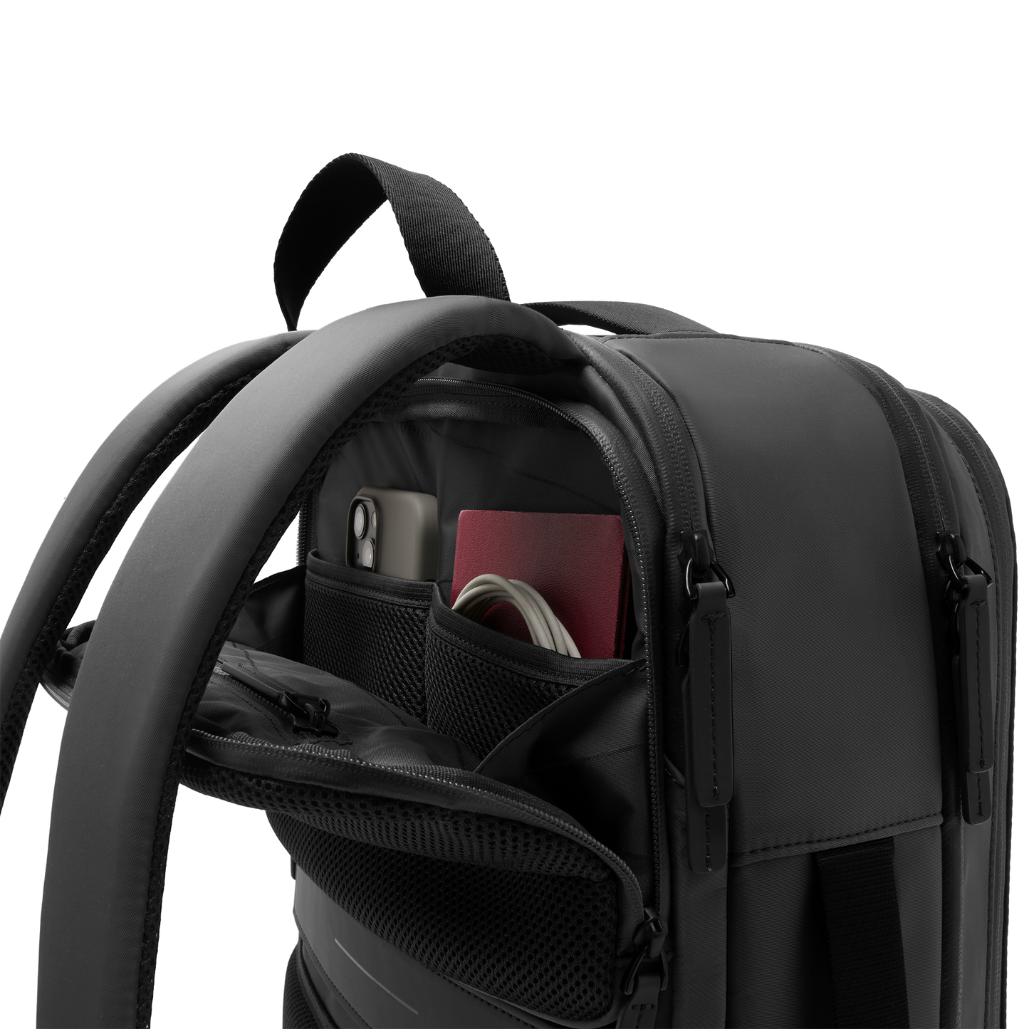 Gion Backpack Travel / All Black / Recycled Nylon