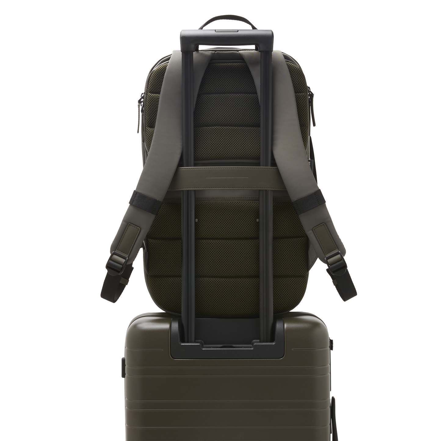 Gion Backpack Travel / Dark Olive / Recycled Nylon