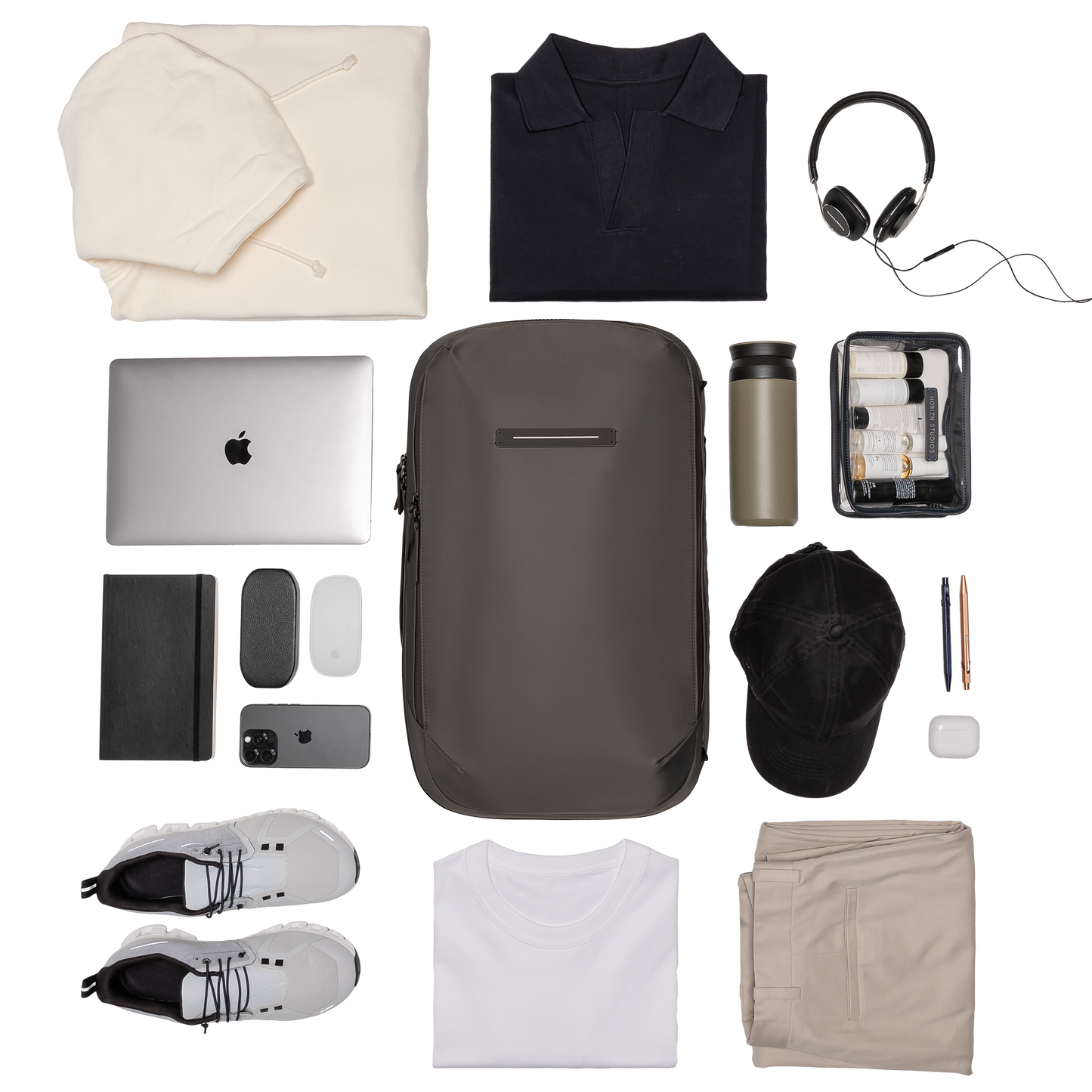 Gion Backpack Travel / All Black / Recycled Nylon