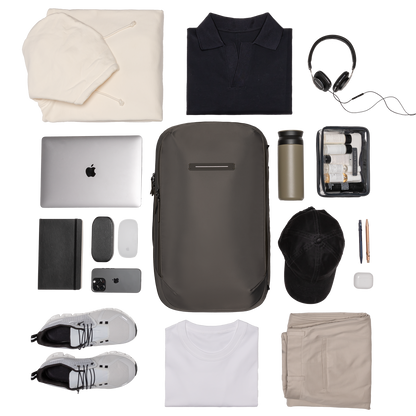 Gion Backpack Travel / Dark Olive / Recycled Nylon