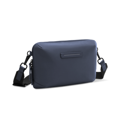 Gion Shoulder Bag / Night Blue / Recycled Nylon