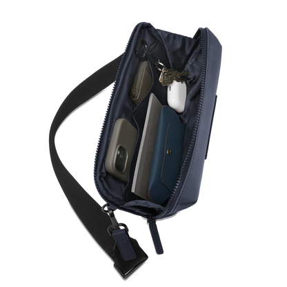 Gion Shoulder Bag / Night Blue / Recycled Nylon