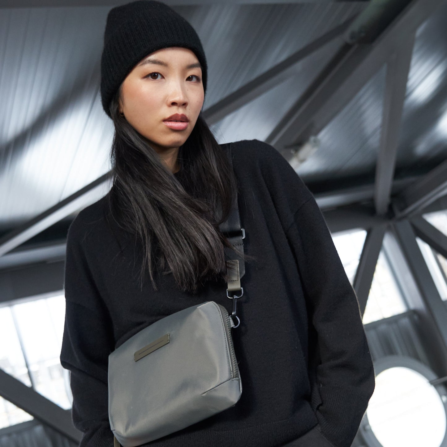 Gion Shoulder Bag / All Black / Recycled Nylon