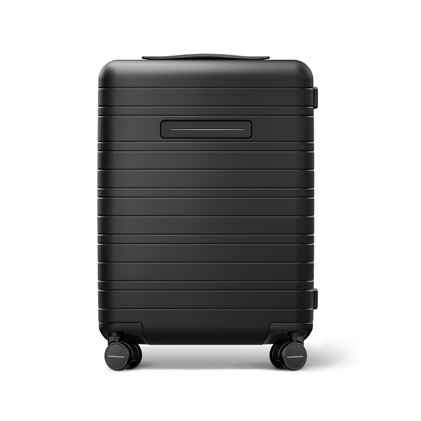 ホームズ H5_Essential_All_Black_Front_7