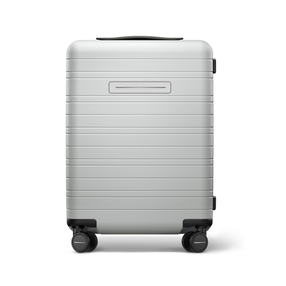 Koffer Essential Light Quartz Grau Vorderseite - Hartschale Polycarbonat Leicht Robust - Horizn Studios