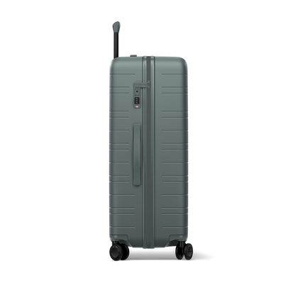 H7 / Pine Green / Premium Hard Shell / Check-in Size L / Pro