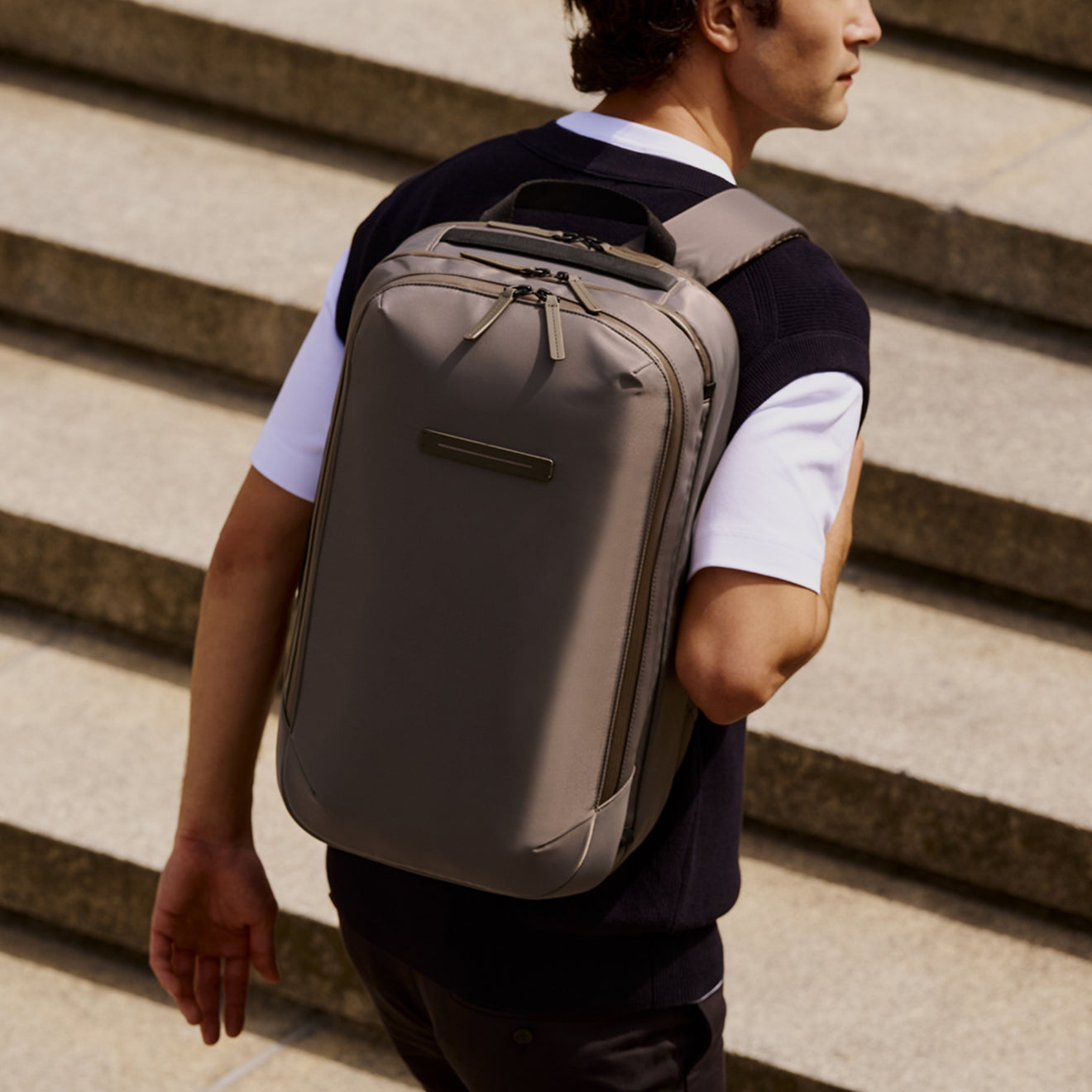 Horizn Studio Horizon Made in Italy レザー M5 Essential – Compact Cabin Luggage | Horizn Studios