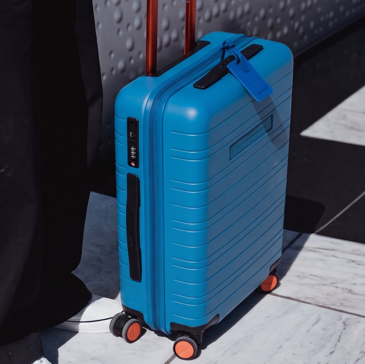 Luxury Travel Luggage & Travel Accessories | Horizn Studios