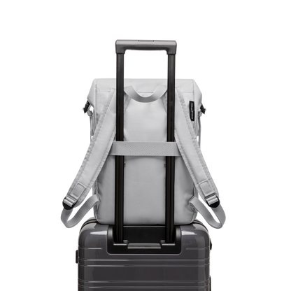 Shibuya Rolltop Rucksack Rucksack Light Quartz Grau Trolley Rückseite - Wasserabweisend Vegan Ergonomisch - Horizn Studios
