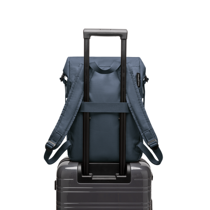 Shibuya Rolltop Rucksack Rucksack Blau Trolley Rückseite - Wasserabweisend Vegan Ergonomisch - Horizn Studios