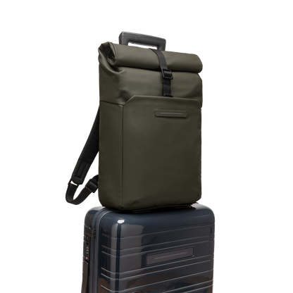 Sofo Rolltop Rucksack Rucksack Rucksack Grün Vorderseite Trolley - Wasserabweisend Vegan Ergonomisch - Horizn Studios