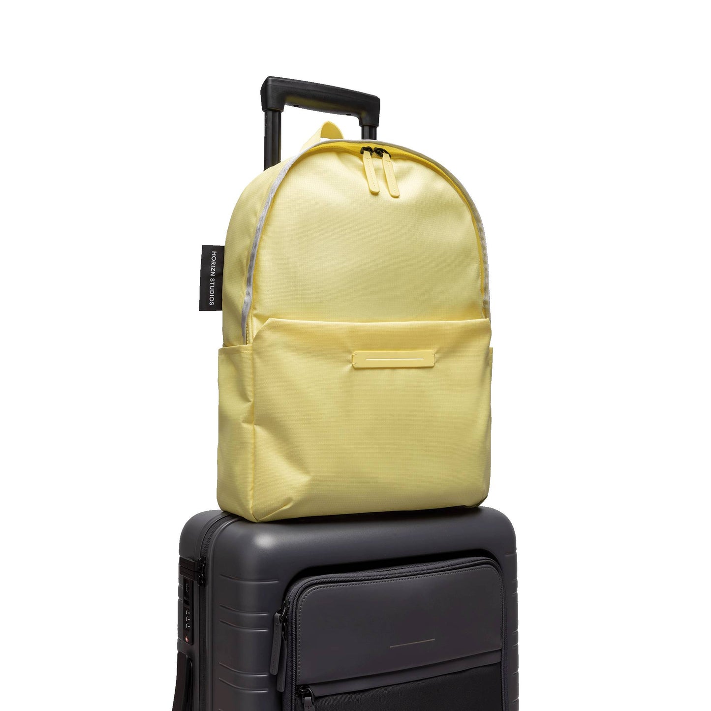 Shibuya Daypack / Size M / Glossy Lemon / Light Quartz Grey / rPET Ripstop 7