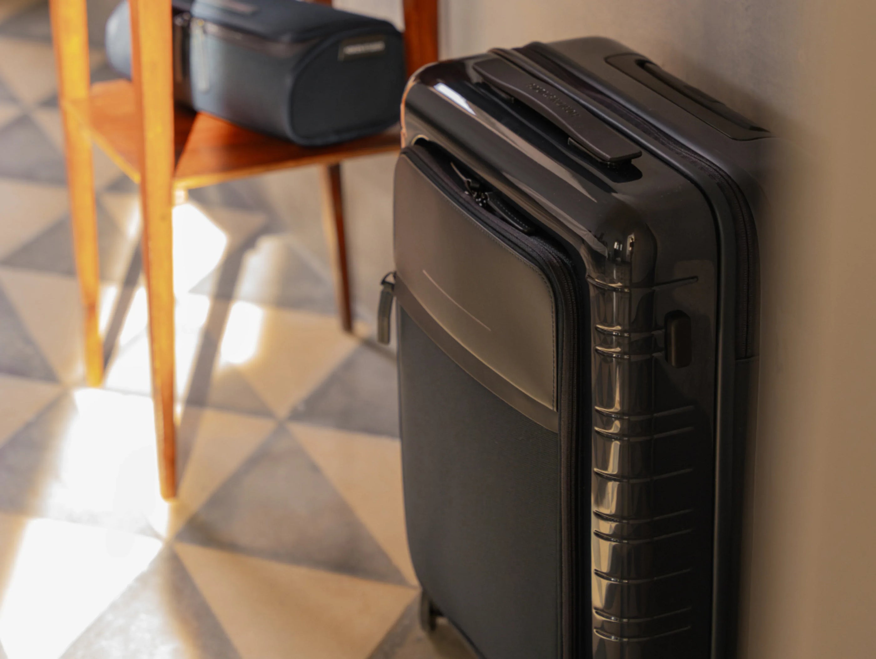 Optimisation Handgepäck Koffer Koffer - Hartschale Polycarbonat Leicht Robust - Horizn Studios