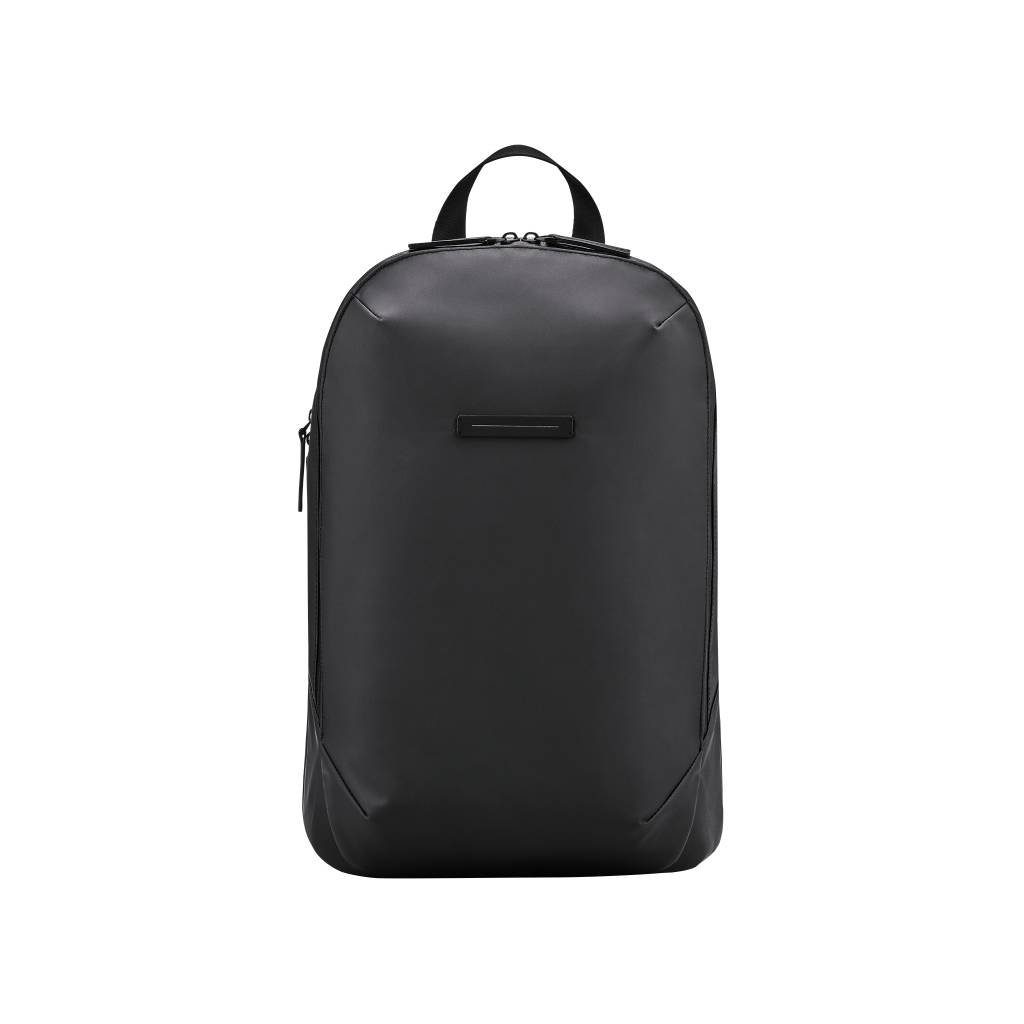 Gion Backpack Pro / Size M / Black / Tarpaulin 1