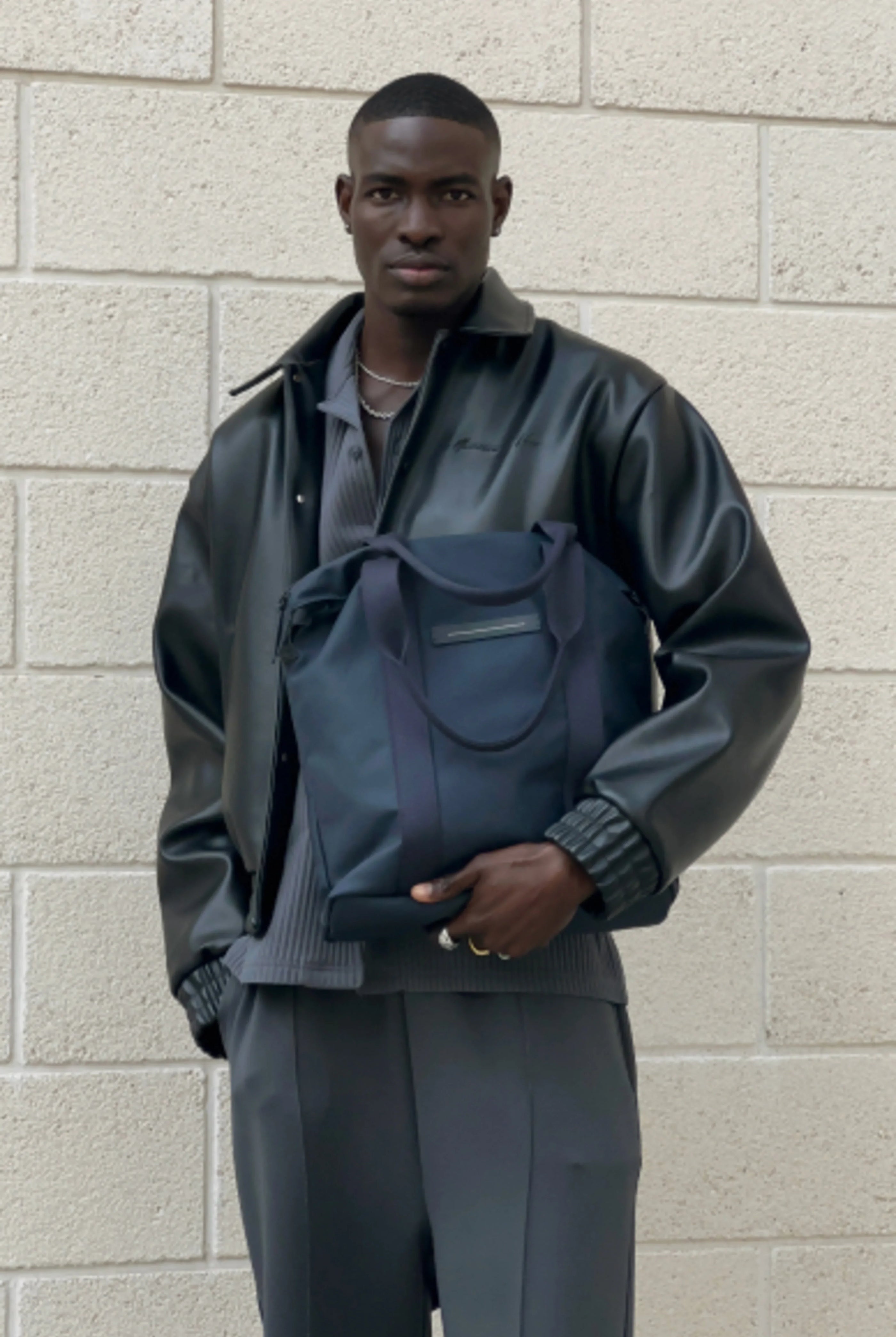 Sofo Vertical Tragetasche Image - Wasserabweisend Funktional Stilvoll - Horizn Studios